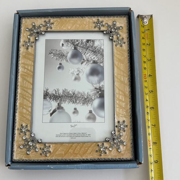 NIB Enameled Christmas/Holiday/Winter 5x7 Photo Frame Snowflakes Sparkle - Picture 6 of 8